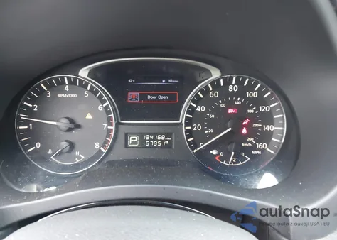 2015 Nissan Altima 2.5 Sv z USA, uszkodzony, nr VIN 1N4AL3AP0FC145139